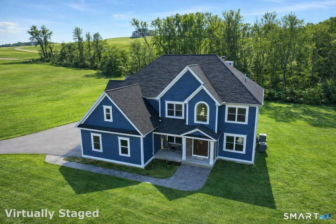 Private Modern Country Estate with Lifestyle Amenities.