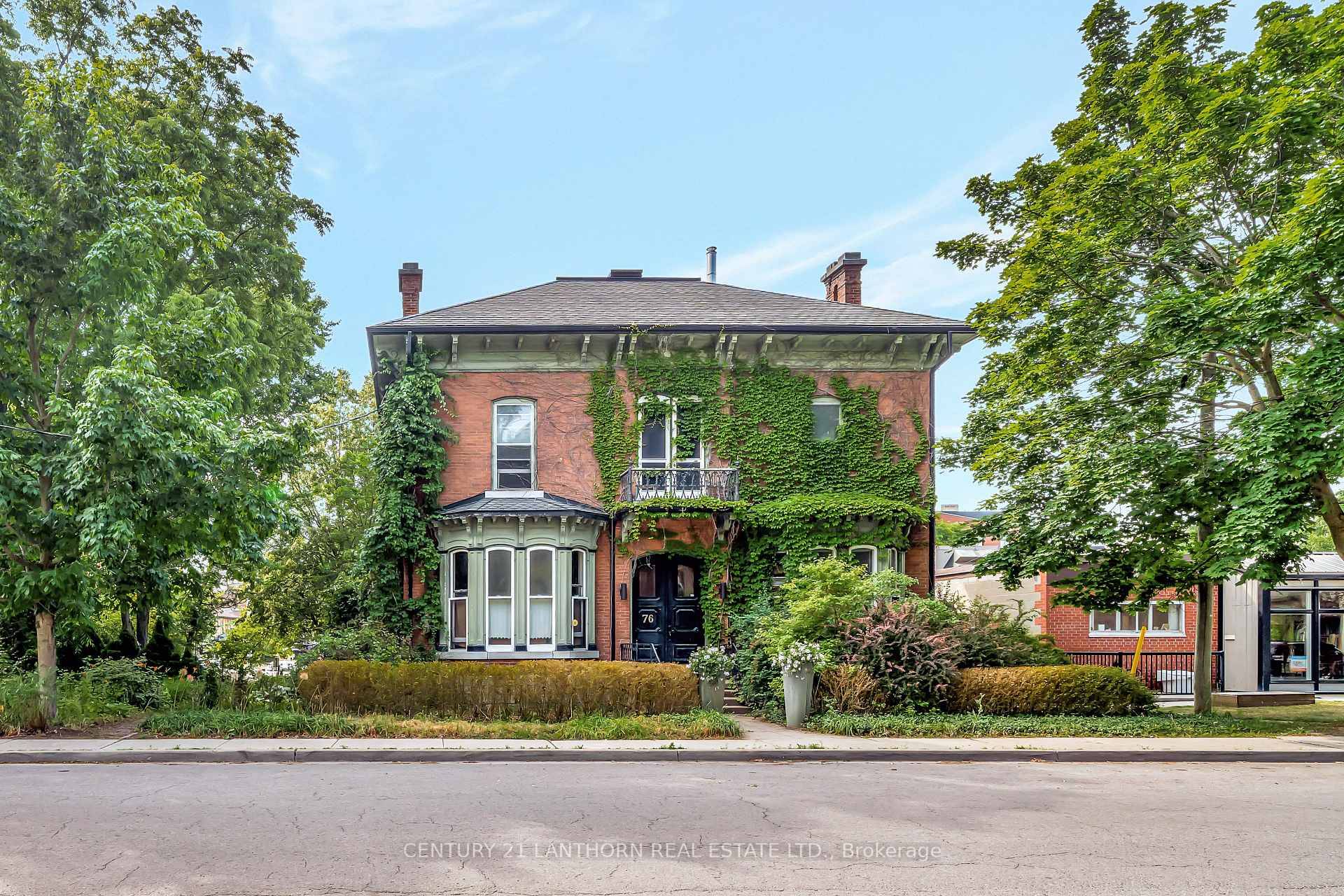 Welcome to76 King Street.