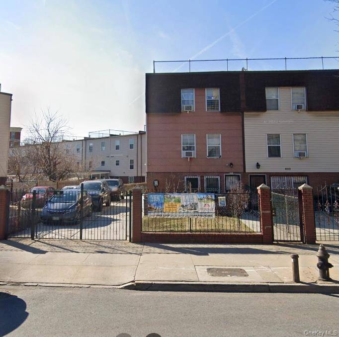 Developer Investor Site R7 1 in the South Bronx.