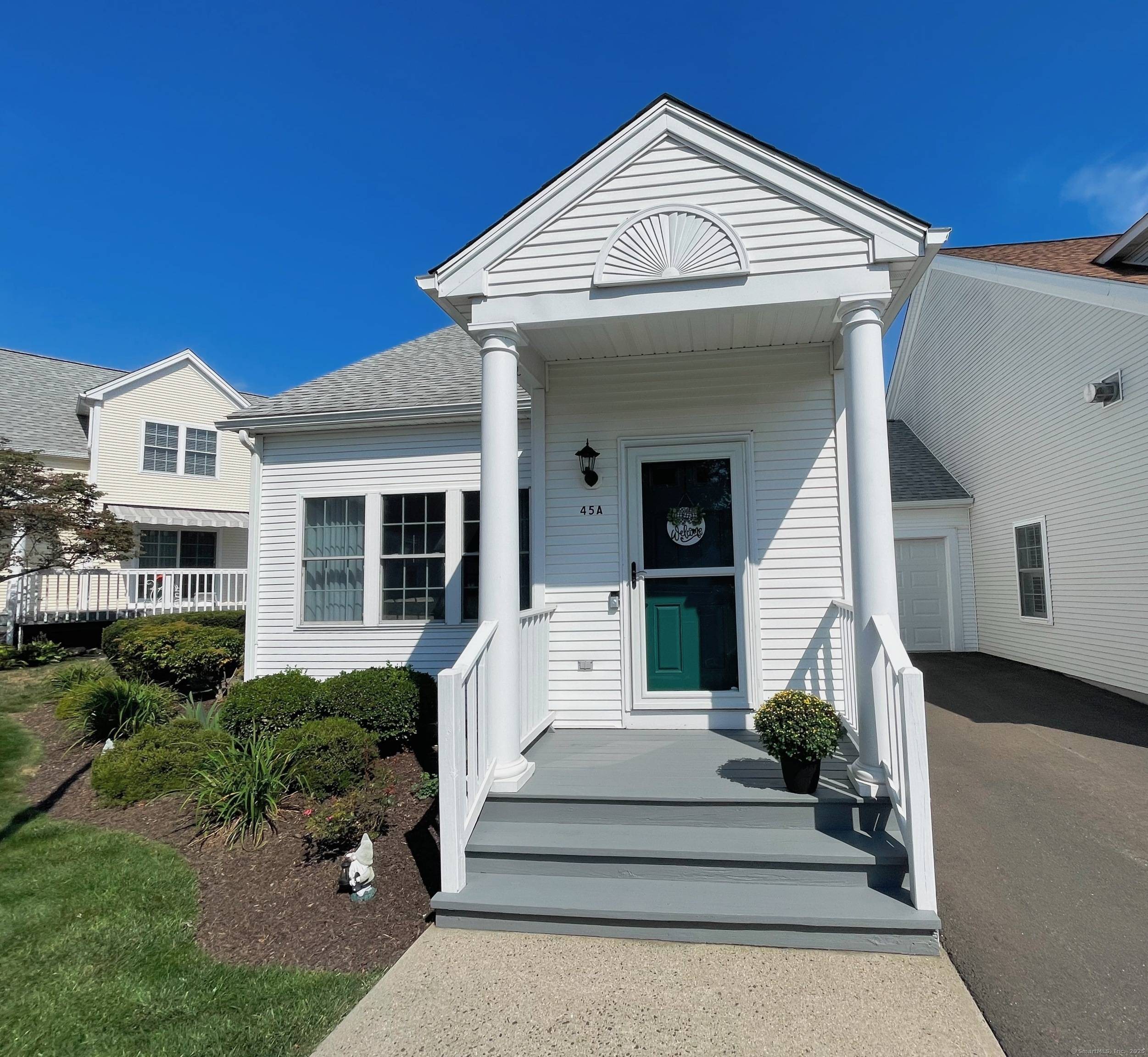 Completely updated and spacious townhome located the 55 community of Forest Park.