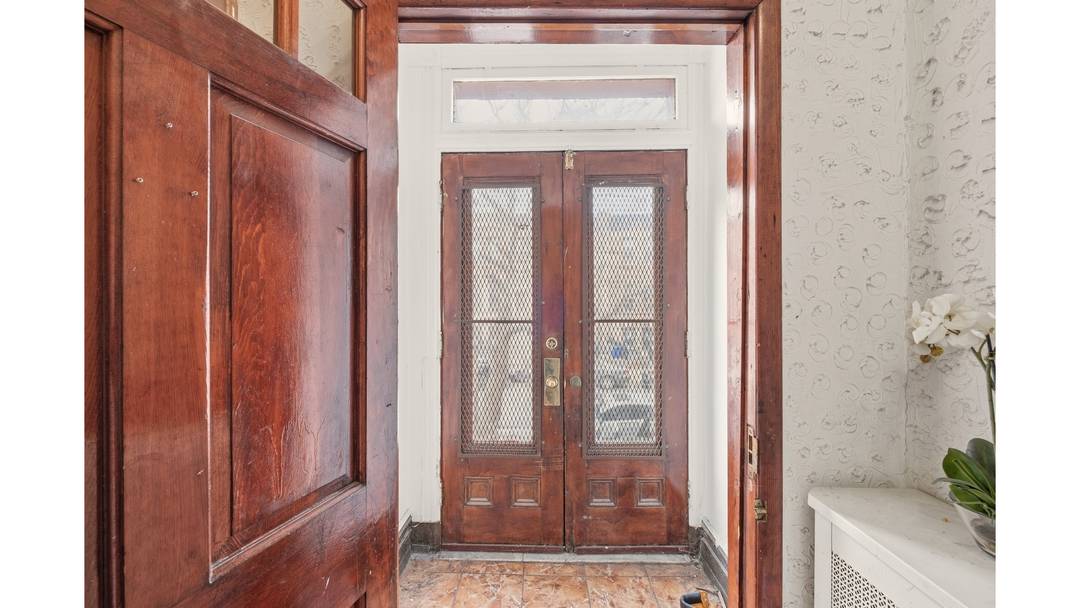 Welcome to 690 Hancock Street, a classic Brooklyn brownstone located on a beautiful tree lined block in the heart of Bedford Stuyvesant.