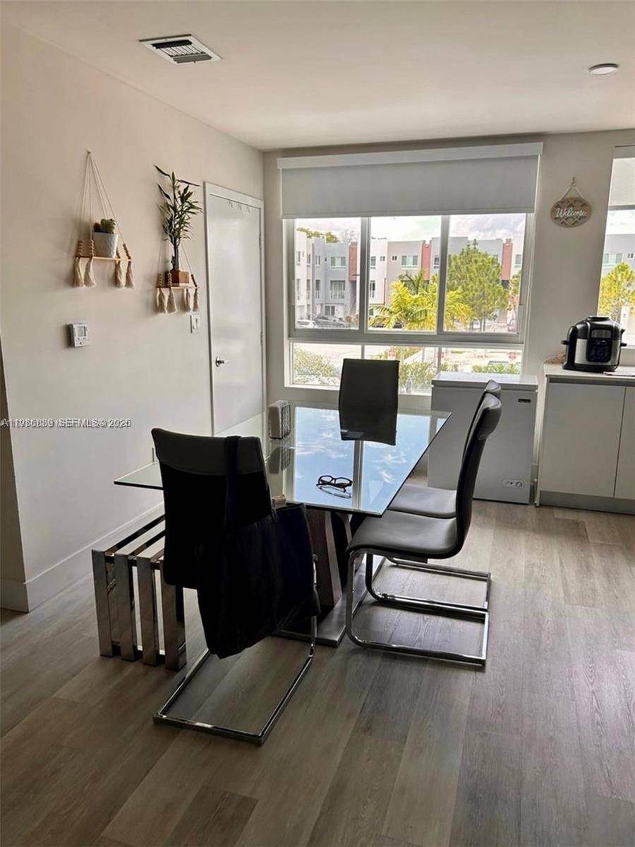 Don t miss this opportunity !