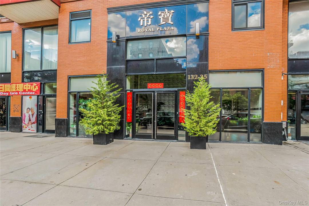 12A Units For A C, In Unit Washer amp ; Dryer, 3 Bedrooms, 2 Bathrooms.