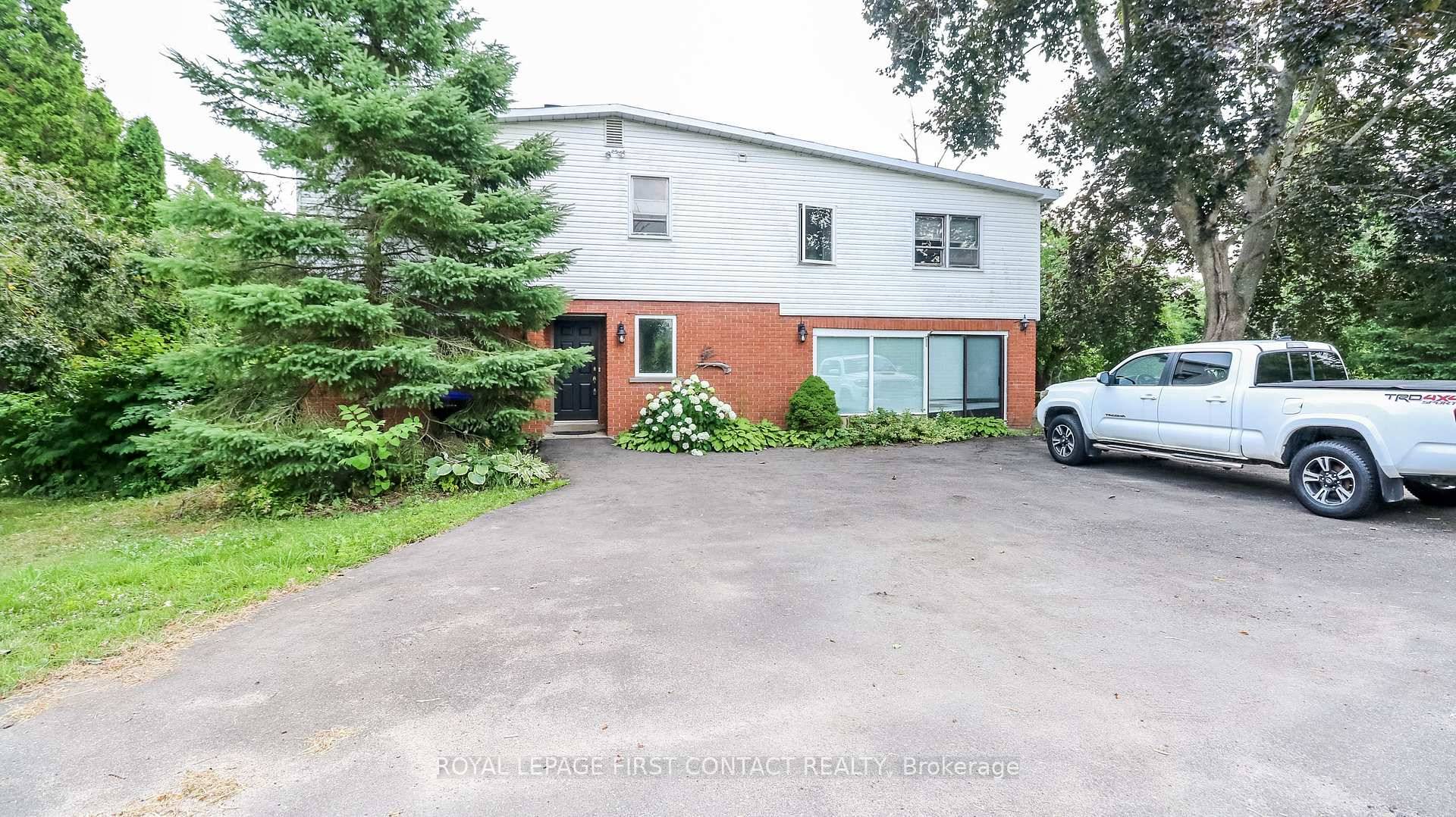 Welcome to 953 Ridge Rd W, a truly fabulous and unique property amp ; real estate opportunity in Oro Station.
