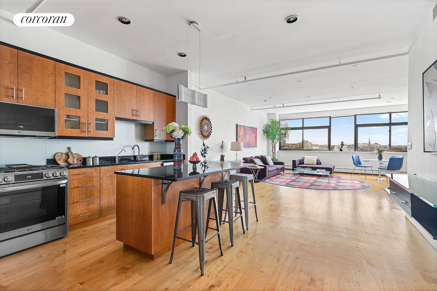 Experience iconic loft living at Newswalk, a striking historic condominium at 535 Dean Street in the heart of Prospect Heights in Brooklyn.
