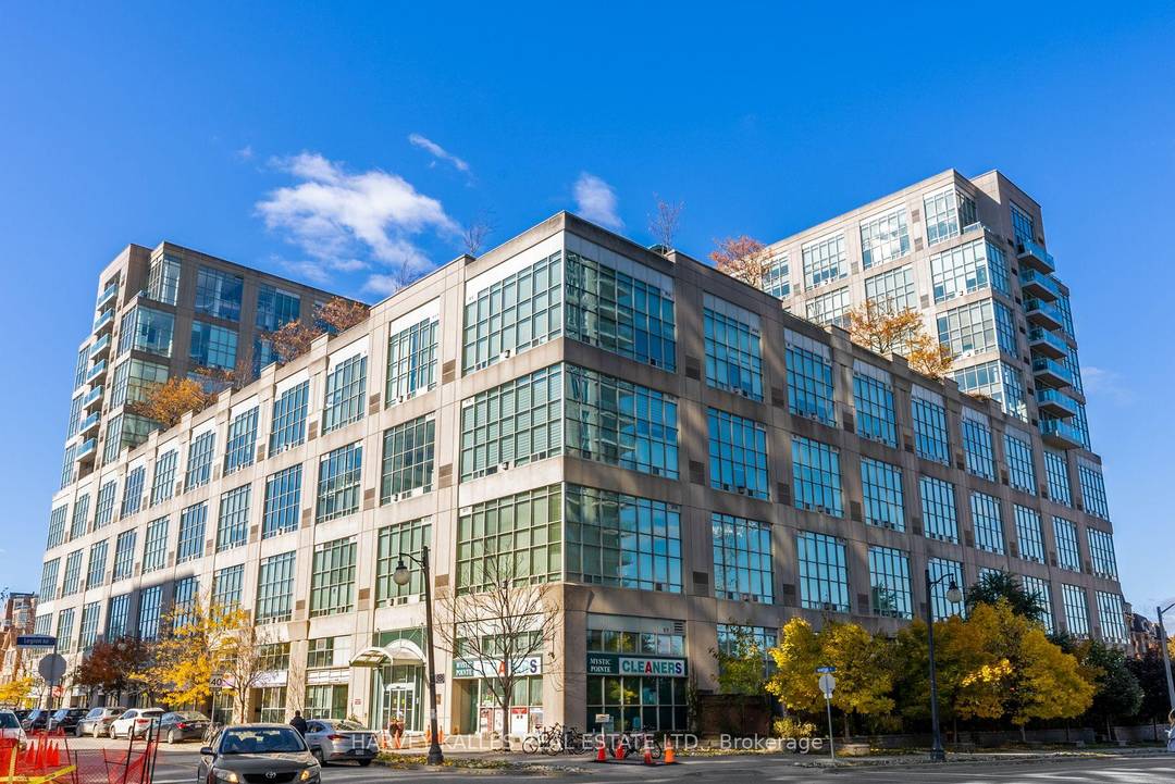 Experience Luxurious Urban Living in this furnished and fully renovated 1, 204 square foot, 2 Bedroom, 2 Bath hard loft with 2 parking and 2 Lockers.