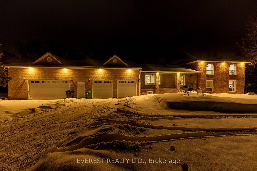 Experience luxury living in this stunning main level lease at 27 Birchview Drive.