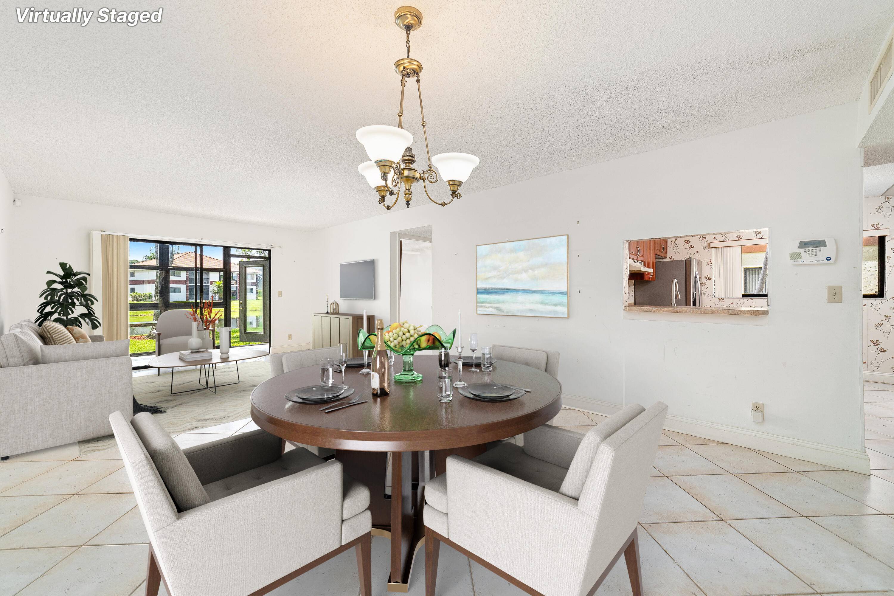 Welcome Home ! 2 2 first floor condo with Lake View !