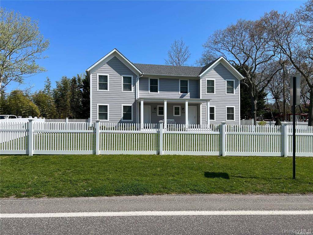 Beautiful recently built attached Townhouse.