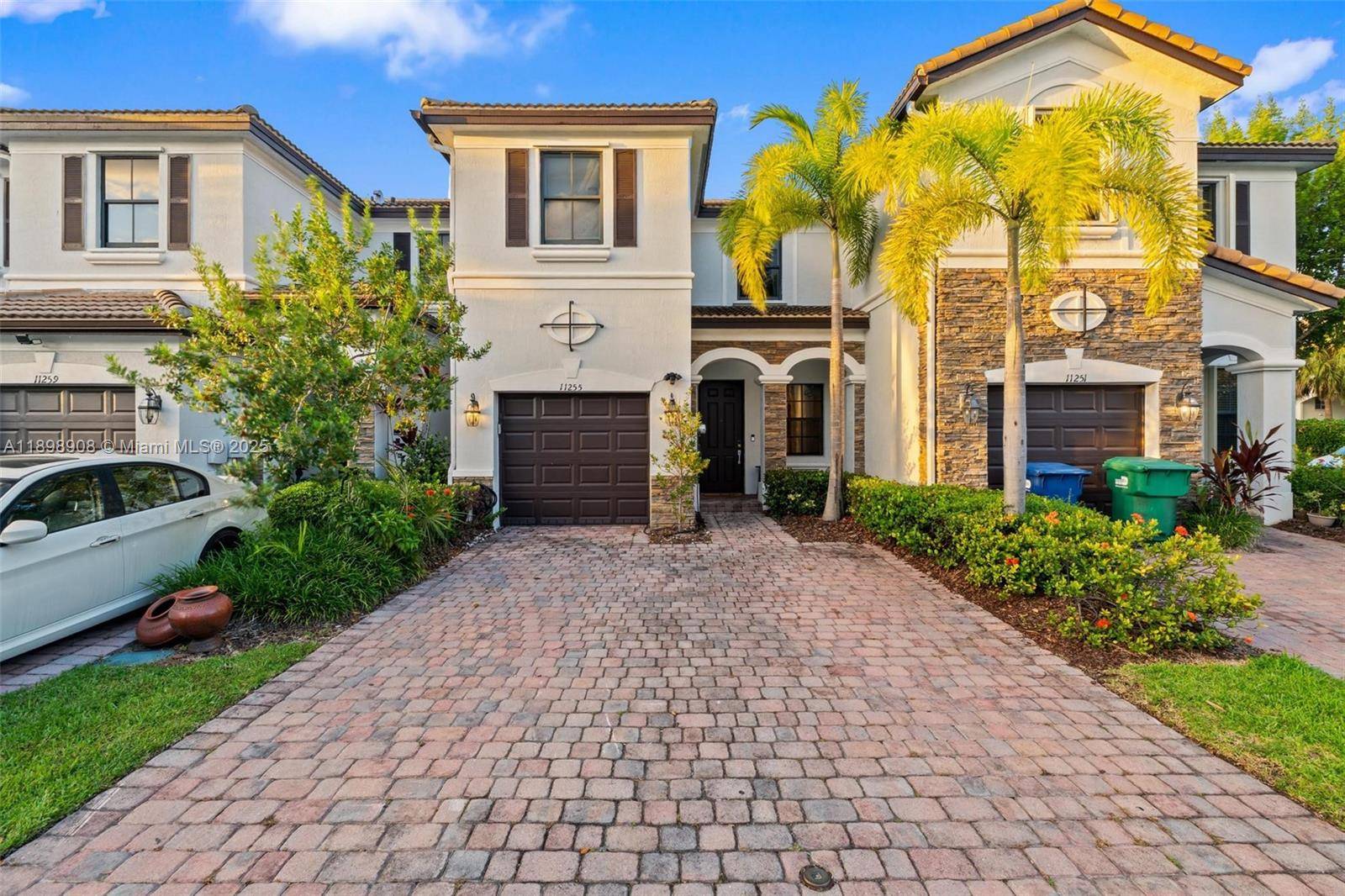 Beautiful two story Townhouse in the desirable community of Monaco at Doral, featuring 3 bedrooms and 2.