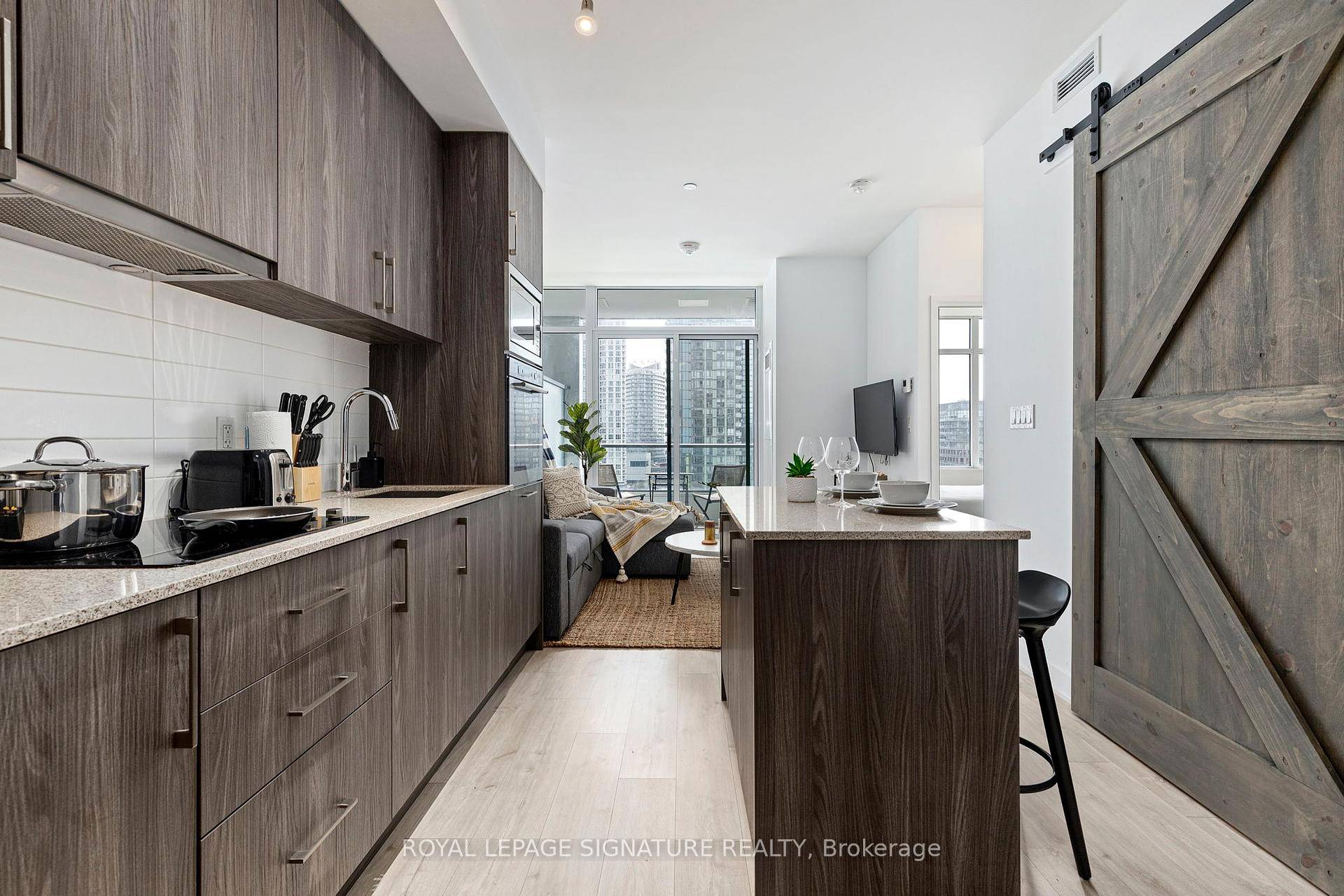 Welcome to Minto Westside, one of the most sought after condo buildings in Toronto !