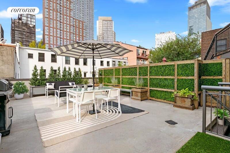 Welcome to an oasis in Boerum Hill at 457 Atlantic Avenue !