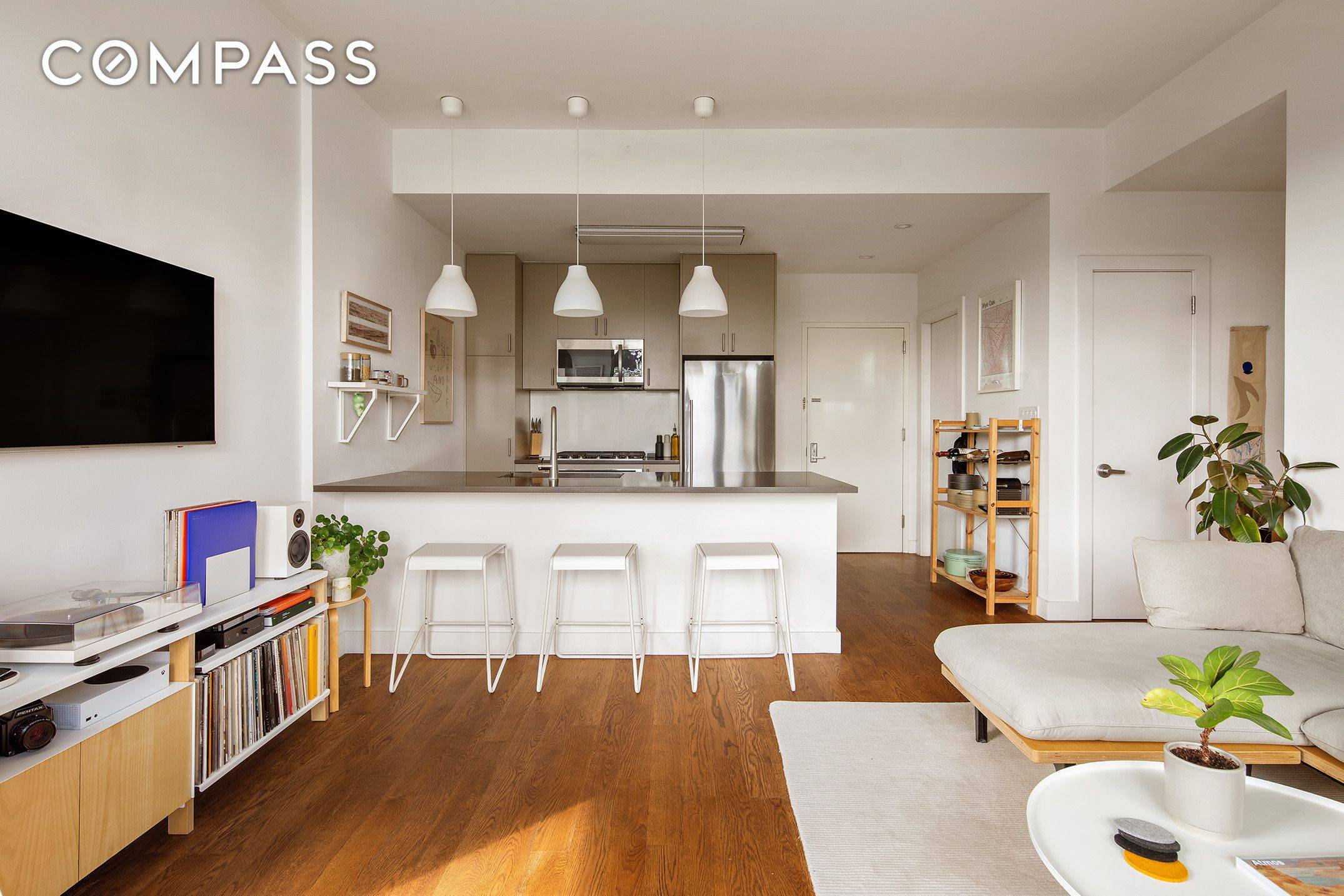 Welcome to 5B at 159 Tompkins Avenue in the heart of Brooklyn's vibrant Bedford Stuyvesant neighborhood.