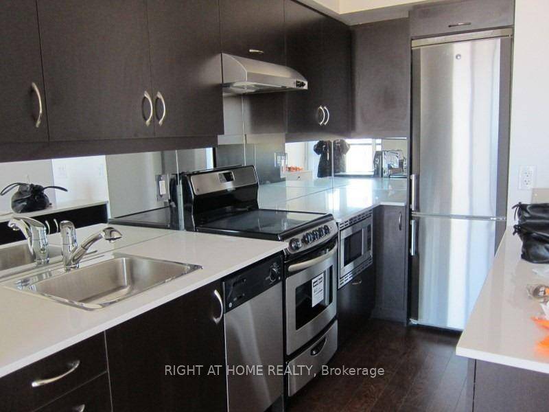 Cozy 1 Bdrm At The Modern.