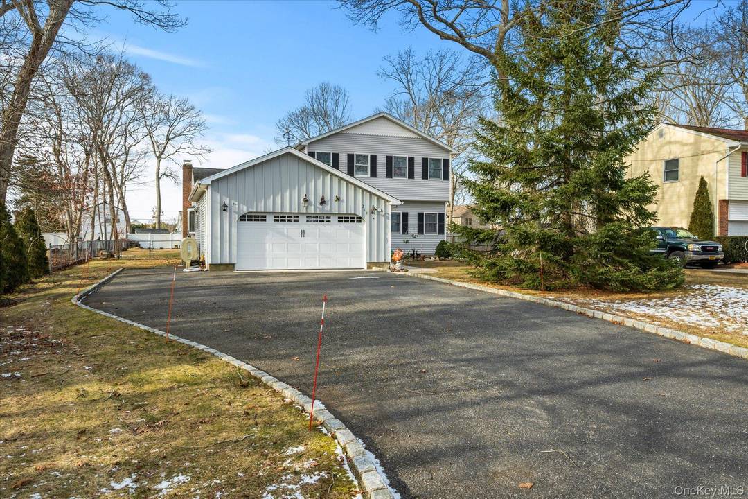 Proudly offered is this builder s custom built residence, owned by the original owner and constructed with superior craftsmanship, including 12 on center floor board construction.