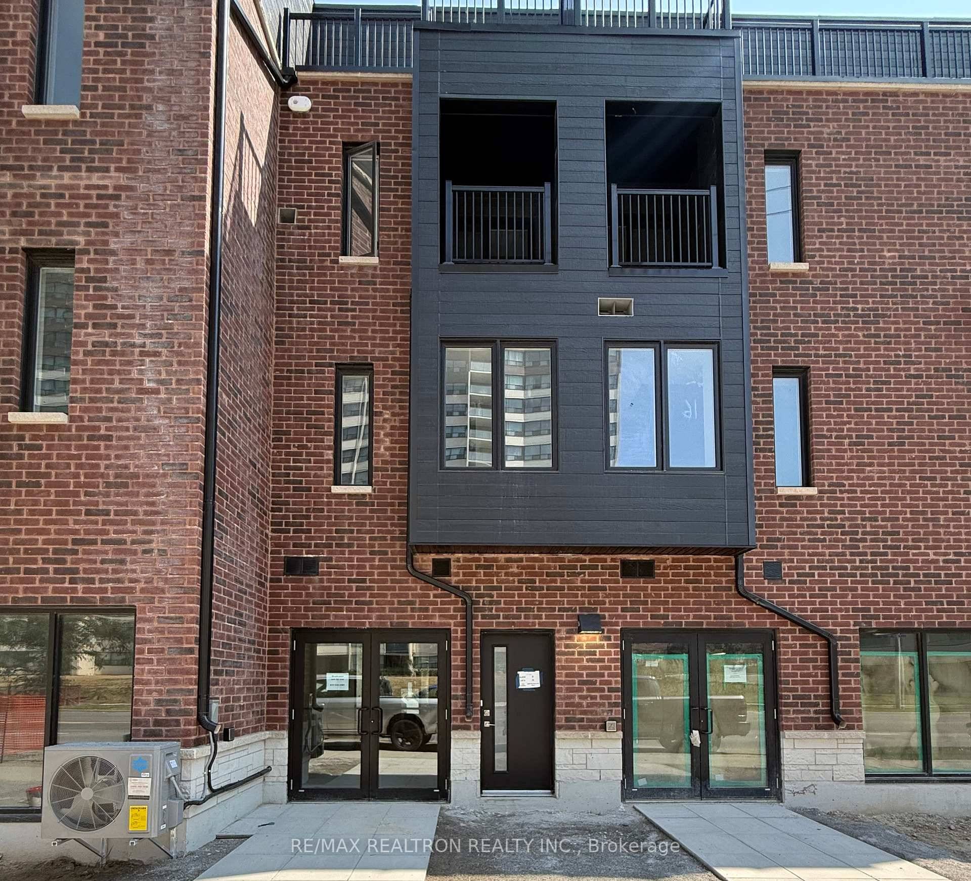 This stunning brand new townhouse for lease in one of Scarborough's most sought after neighbourhoods offers the perfect blend of luxury and convenience.