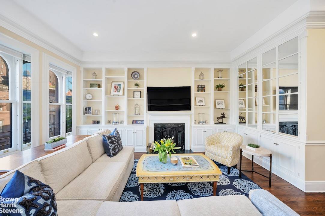 This absolutely beautiful floor through home is located on the top floor of a classic New York City brownstone.