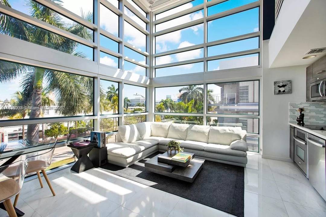Attention Investors ! Three level penthouse with private terraces and 360 views in the exclusive South of Fifth.