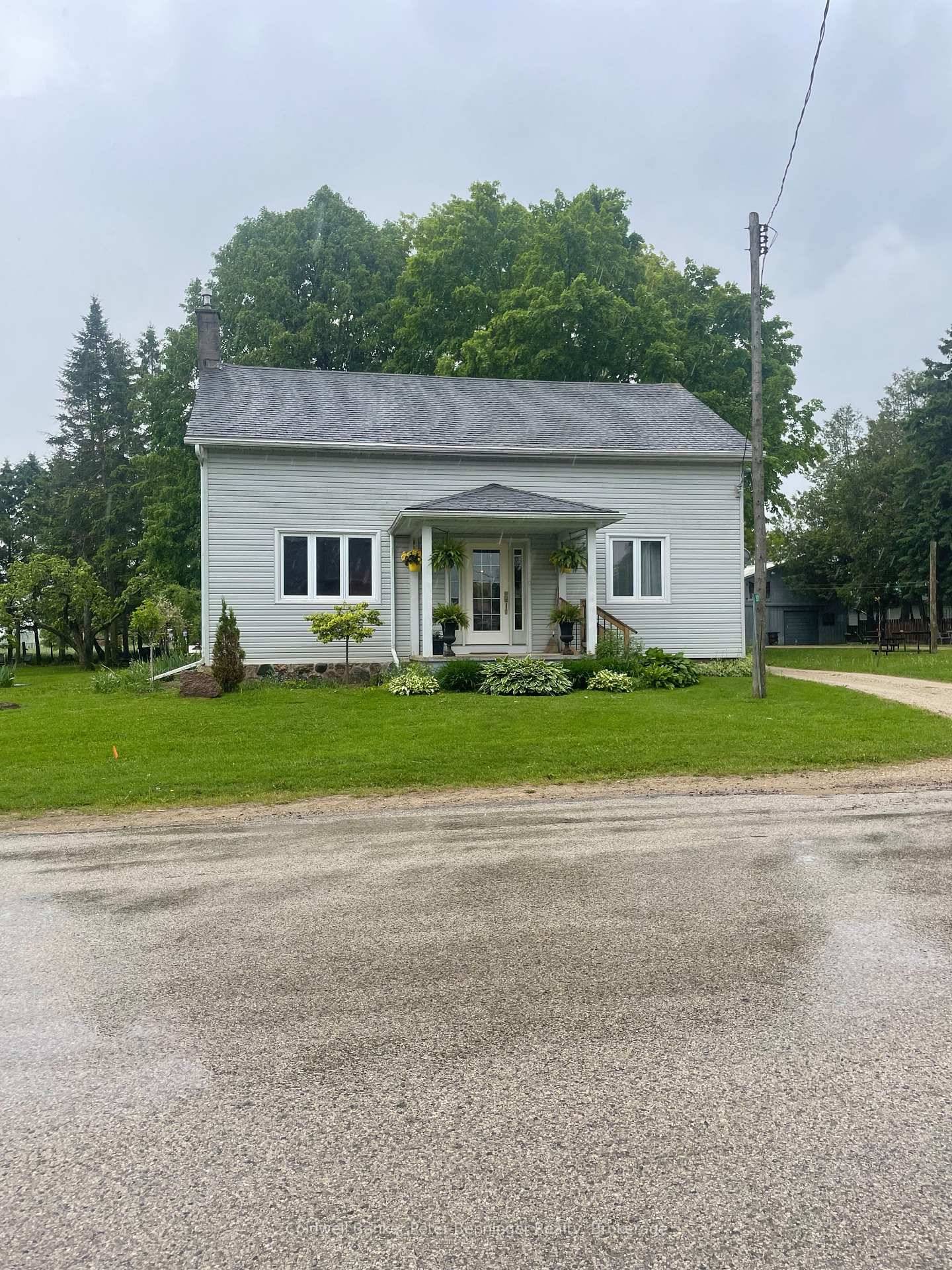 4 Bedroom 2 Bathroom home on private half acre lot with detached workshop.