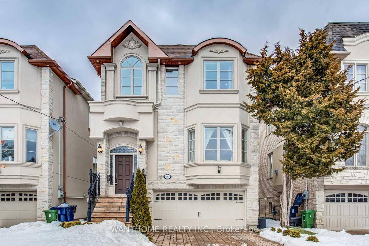 Stunning Luxury Home In High Demand Of Willowdale East.