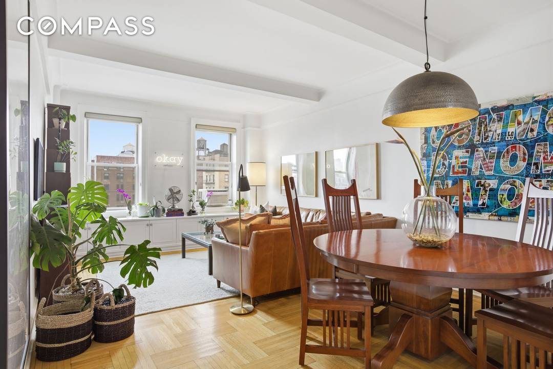 Sunfilled open Southern Views Morningside Heights Welcome to Residence 14C at 245 West 104th Street a bright, spacious 2 bedroom, 1.