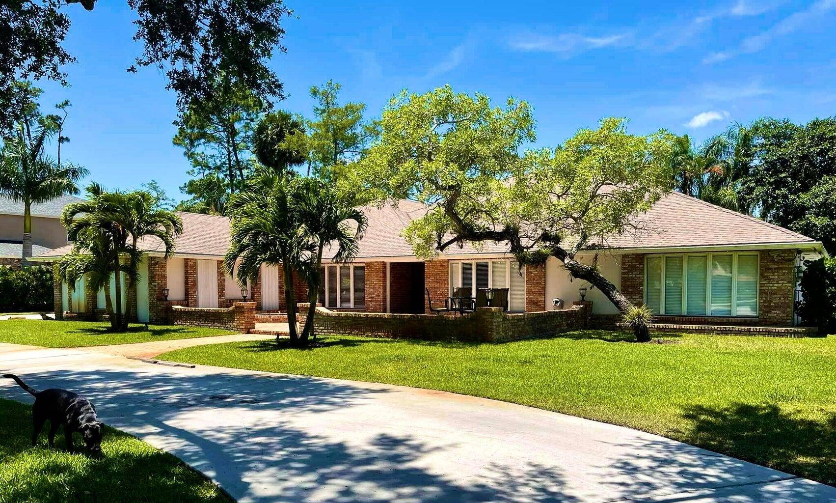 Discover this expansive 6 bedroom, 5.