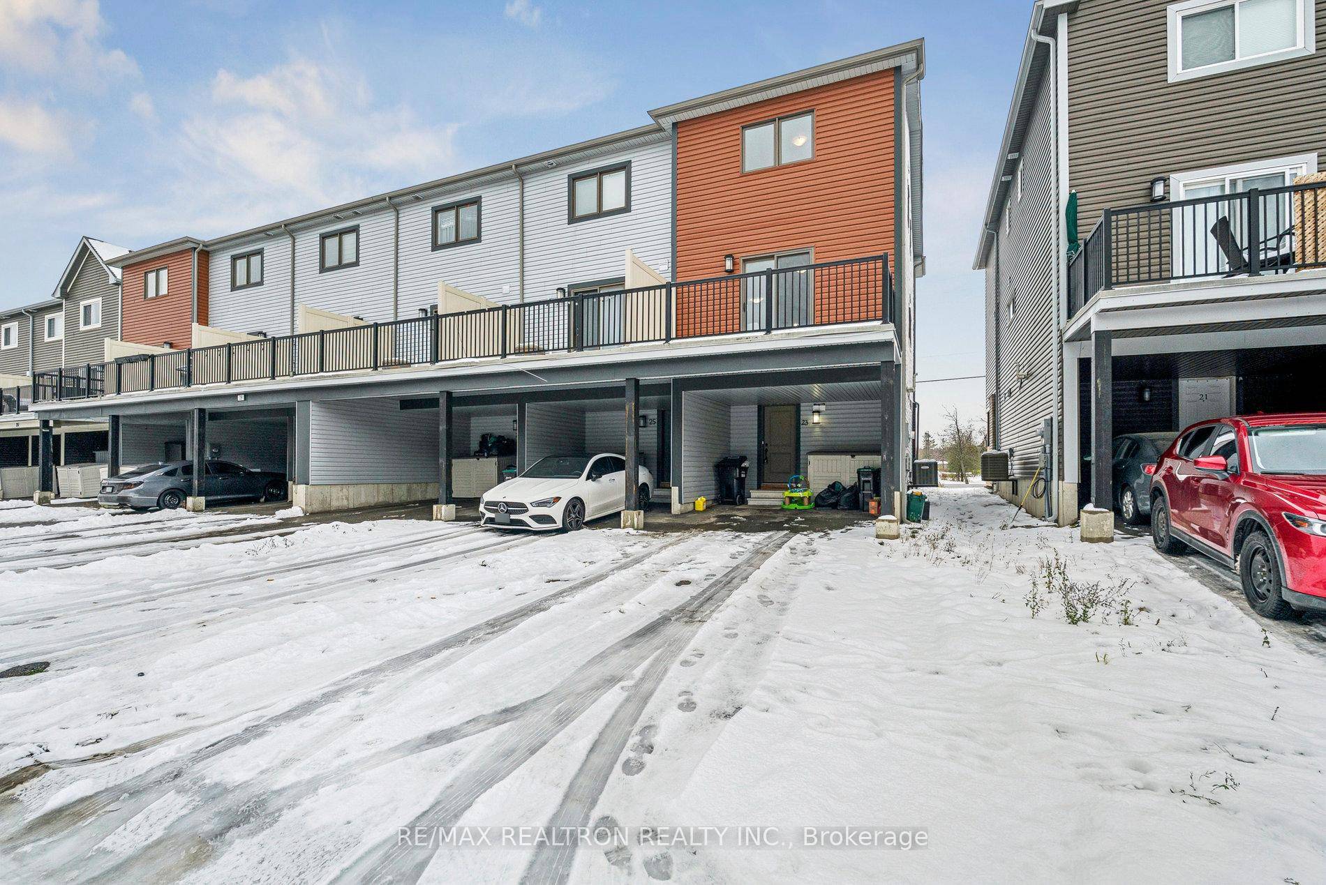 Welcome to this stunning end unit townhome offers modern living at its finest ready for you to move in right away !