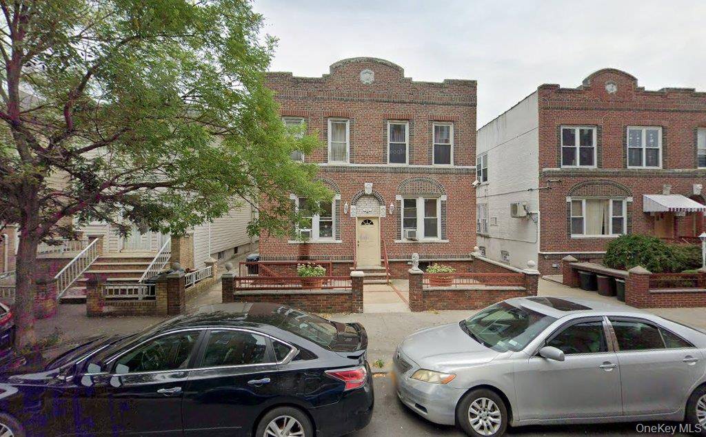 Stunning fully detached six family investment opportunity in Bensonhurst Brooklyn.