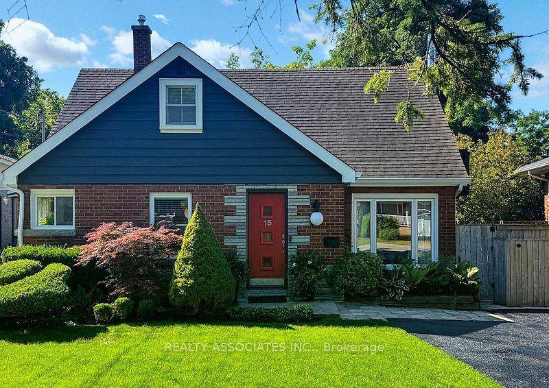 LOCATION ! LOCATION ! LOCATION !