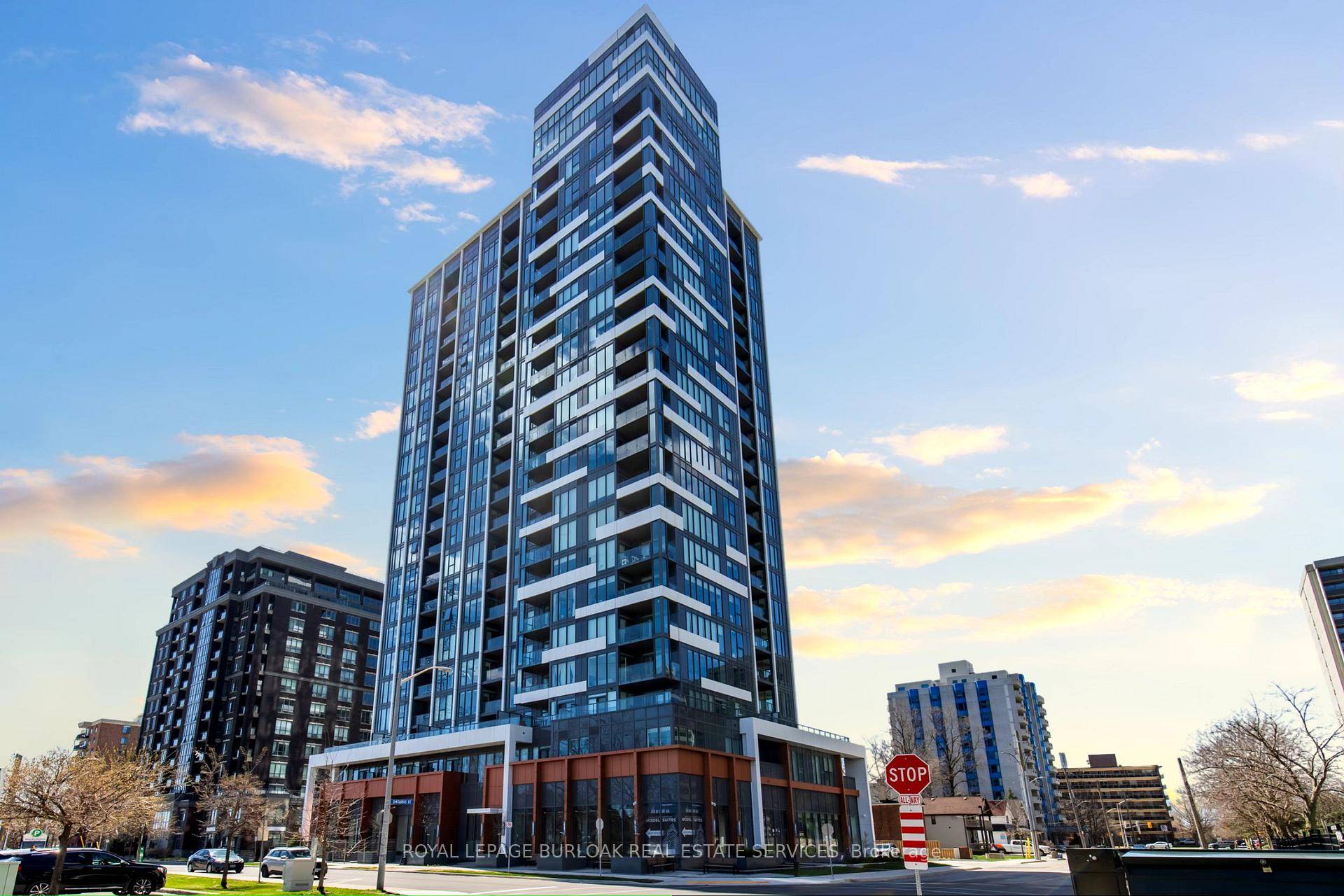 Experience luxury living at the Illumina Condominium in downtown Burlington, a prestigious development by the Molinaro Group completed in 2023.