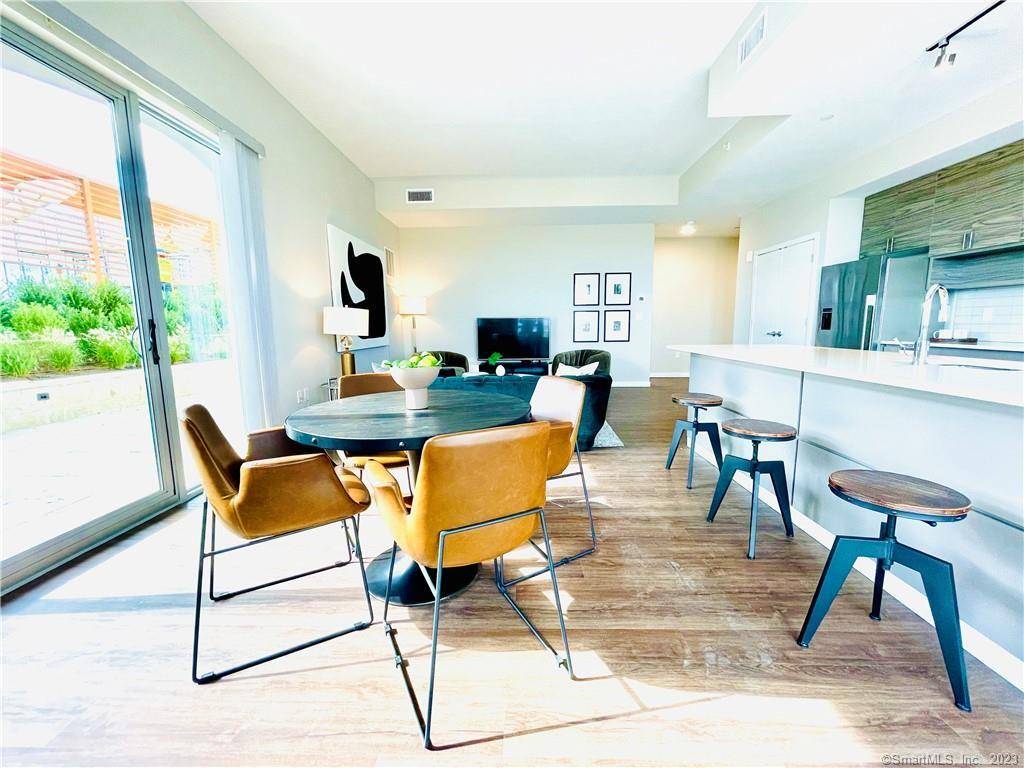 OPUS at Harbor Point is the newest luxury waterfront residential building.