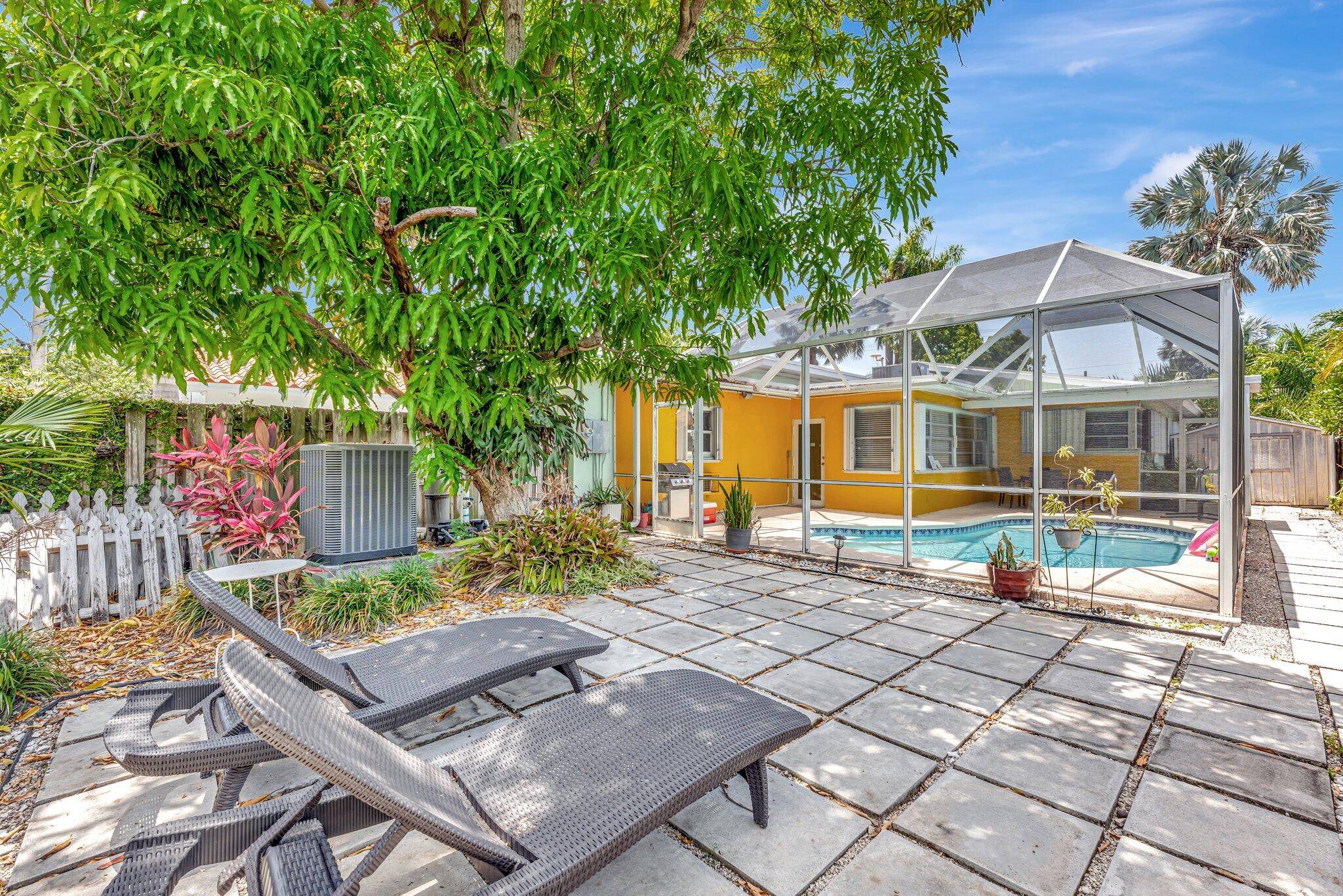 Fully furnished 2BR 2BA converted 3BR 3BA in desirable Hollywood Lakes, east of US1.