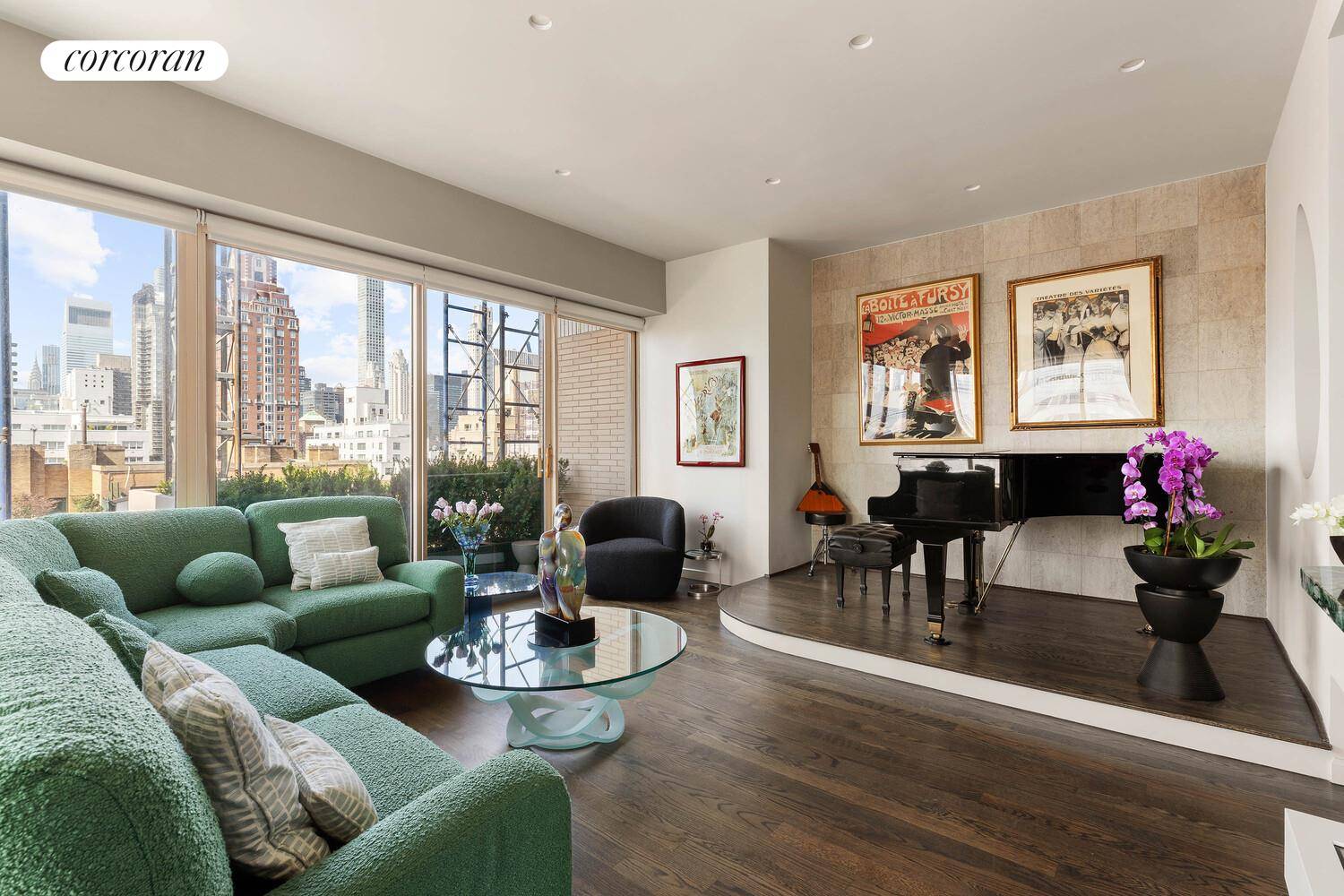 200 East 69th Street, 19C Three Bedrooms Three Full Bathrooms 1, 423 sqft approx.