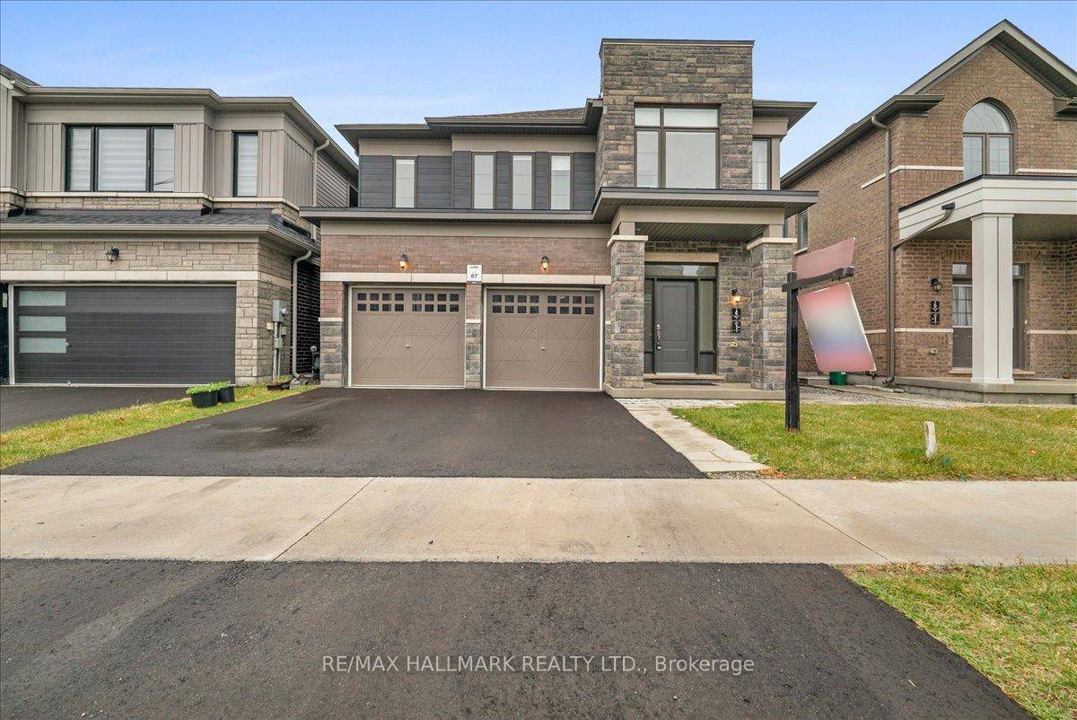 Wow Stunning Modern Beauty With Great Curb Appeal Featuring A Stone Accented Exterior In A Perfect Family Friendly Neighbourhood Close To Schools, Parks, Barrie GO Station, Shopping, Golf amp ; ...