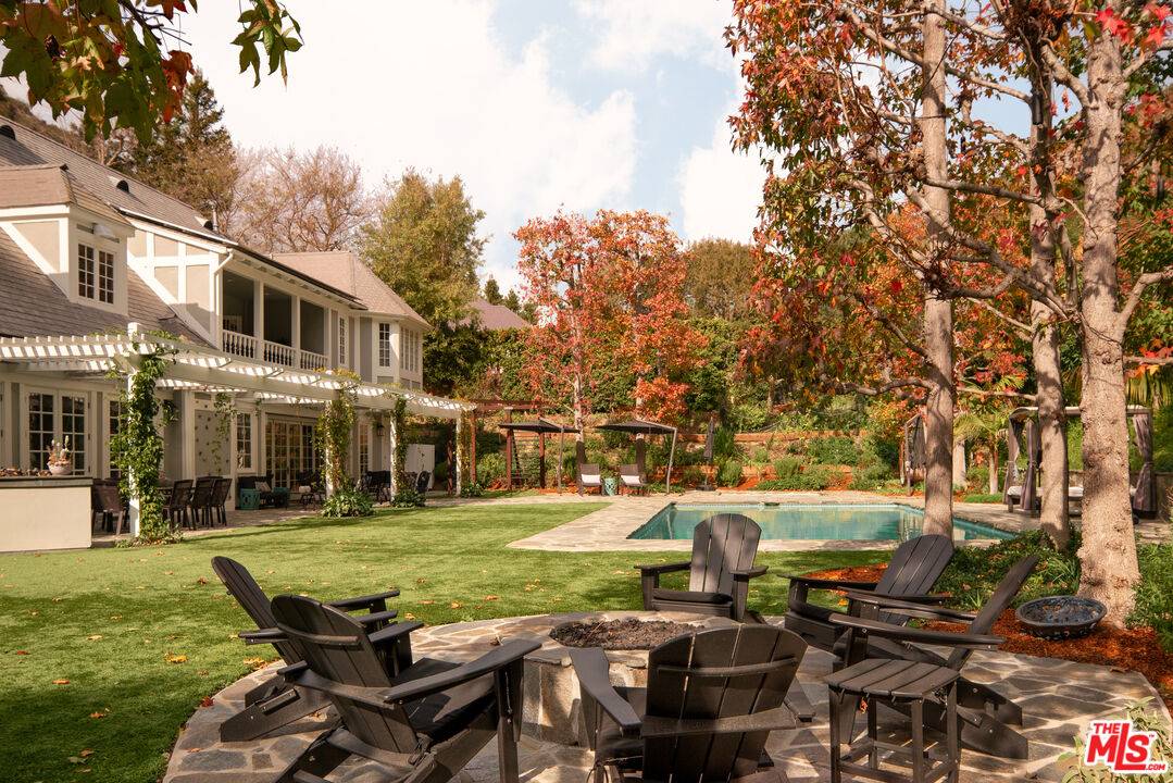 1420   Moraga Dr 6BR Brentwood La