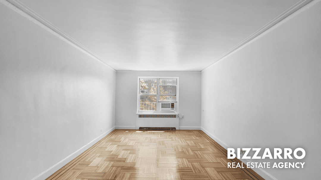 Spacious One Bedroom in Hudson Heights !