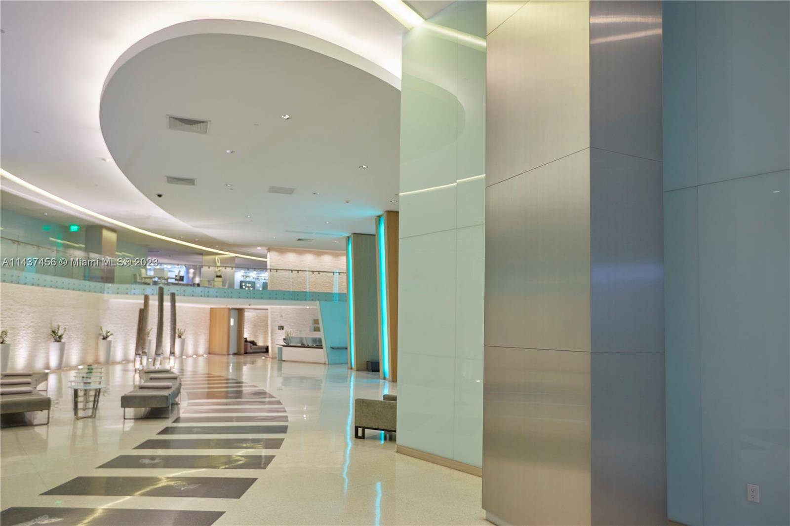 Luminous and spacious 2 2 split plan apartment with river and city views, at Mint on the River Front, located in an Oasis area, where the noise and transit of ...