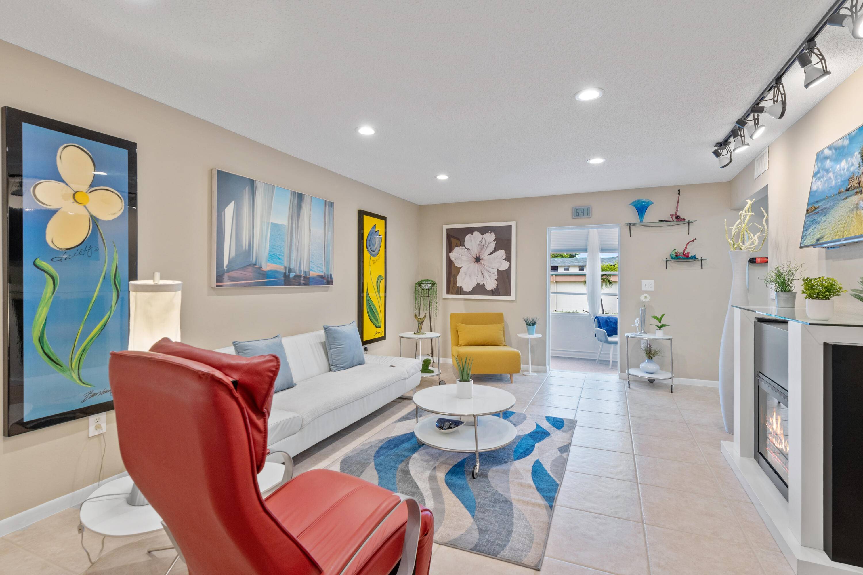 Immaculate Bright Airy condo located at Sabal Palm Village in Tamarac, 55 Community.