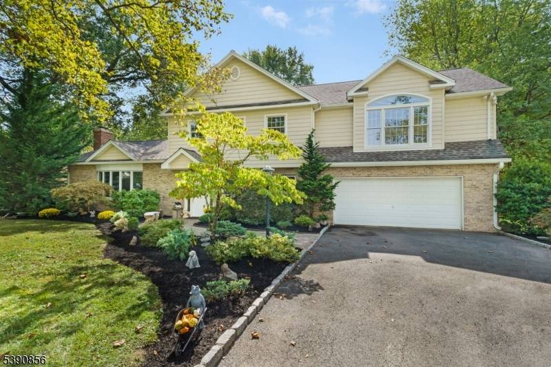 Located in the coveted Florham Park neighborhood, 3 Gregory Drive is a stunning custom residence that offers the perfect blend of luxury and modern comfort.