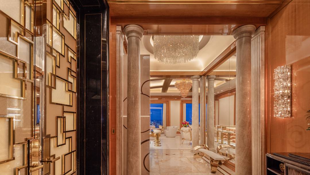 EXCLUSIVE OFFERING EKLUND GOMES 432 Park Avenue, 64th Floor Asking 90, 000, 000 4 Bedrooms 5.
