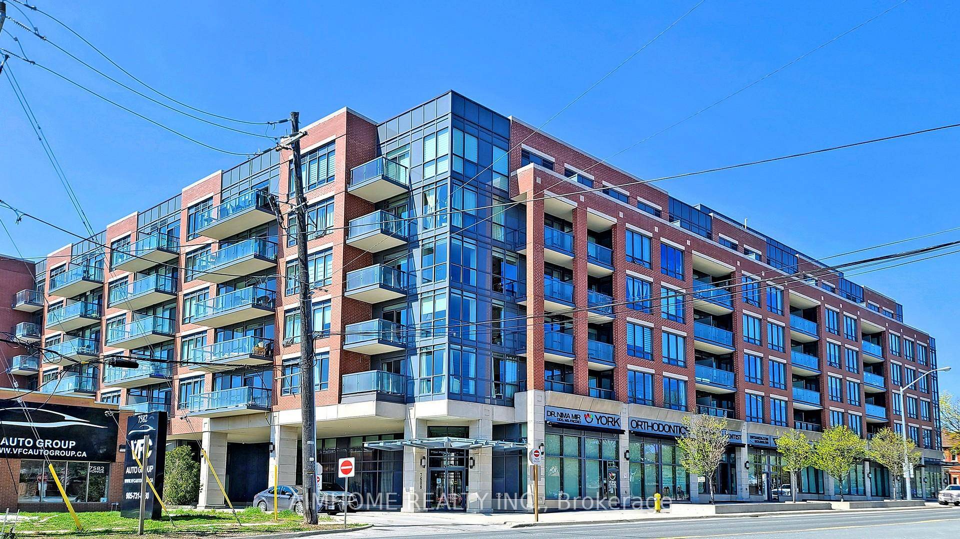 Exceptional Boutique Style Minto Water Garden Building.
