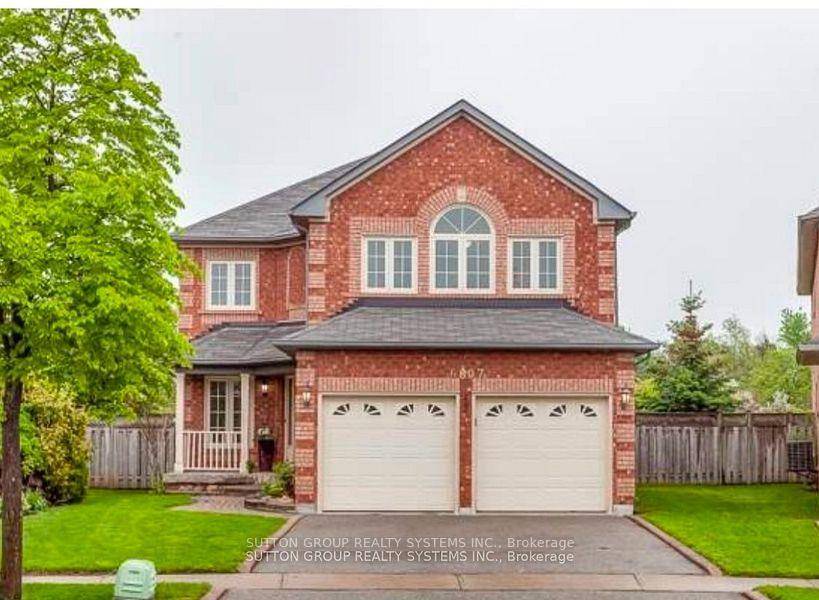 Detached 4 bedrooms, Fully Renovated situated in a Well Established Neighborhood.