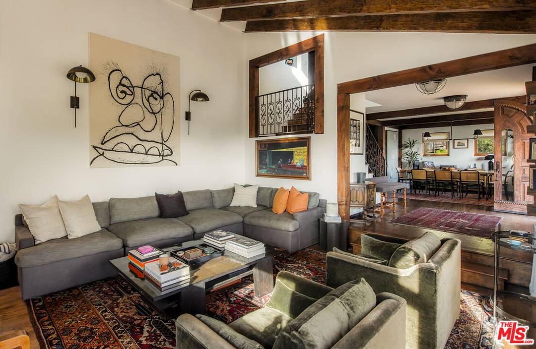 2820   Westshire Dr 4BR Hollywood Hills East La