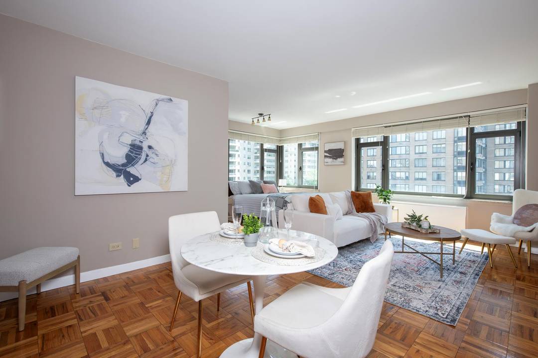 Convertible Junior One Bedroom at The Phoenix Upper East Side Luxury Cooperative Residence 8A at The Phoenix offers a rare opportunity to create a junior one bedroom in a full ...