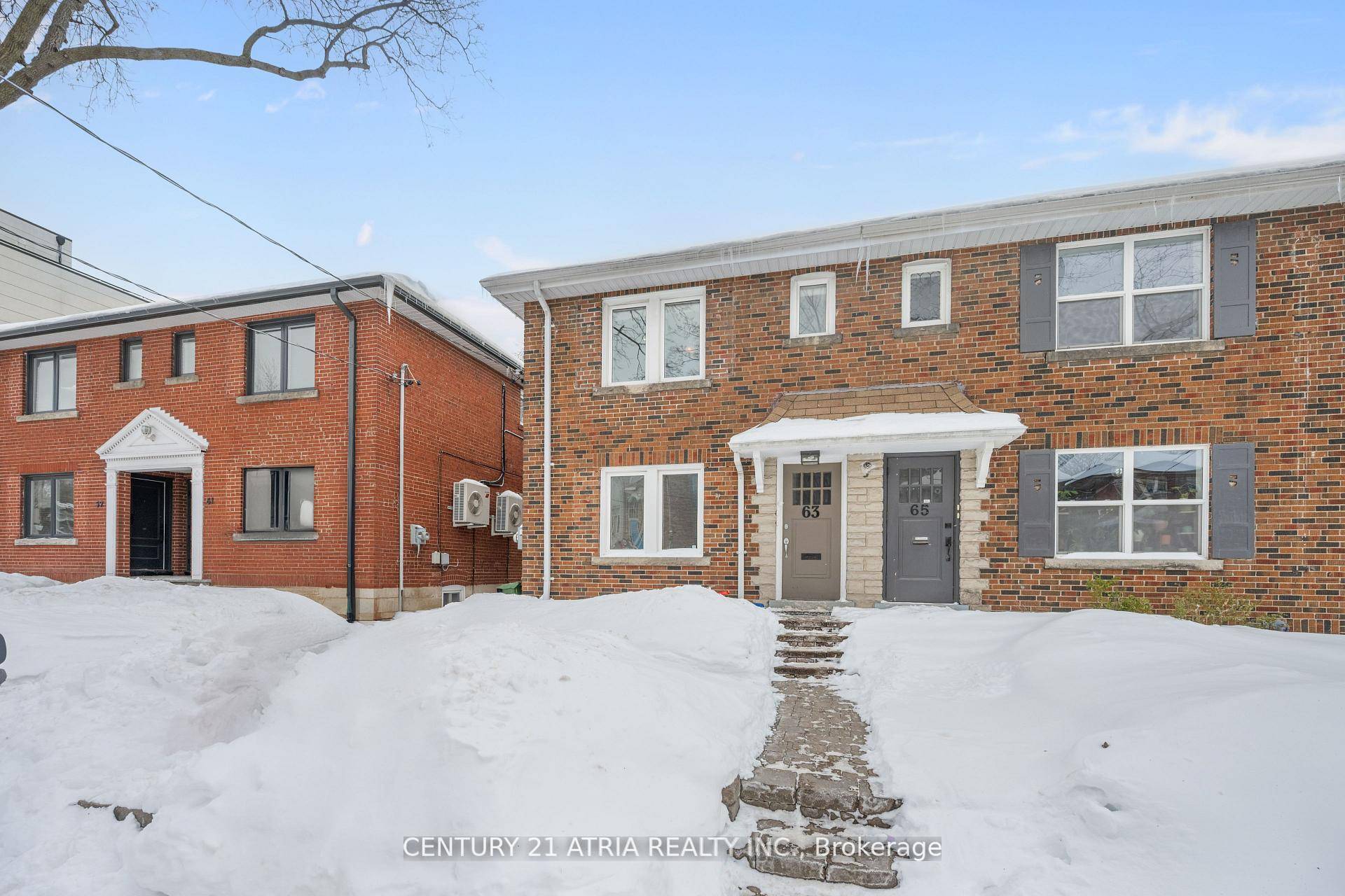 Welcome to this well maintained duplex in a highly desirable neighborhood !