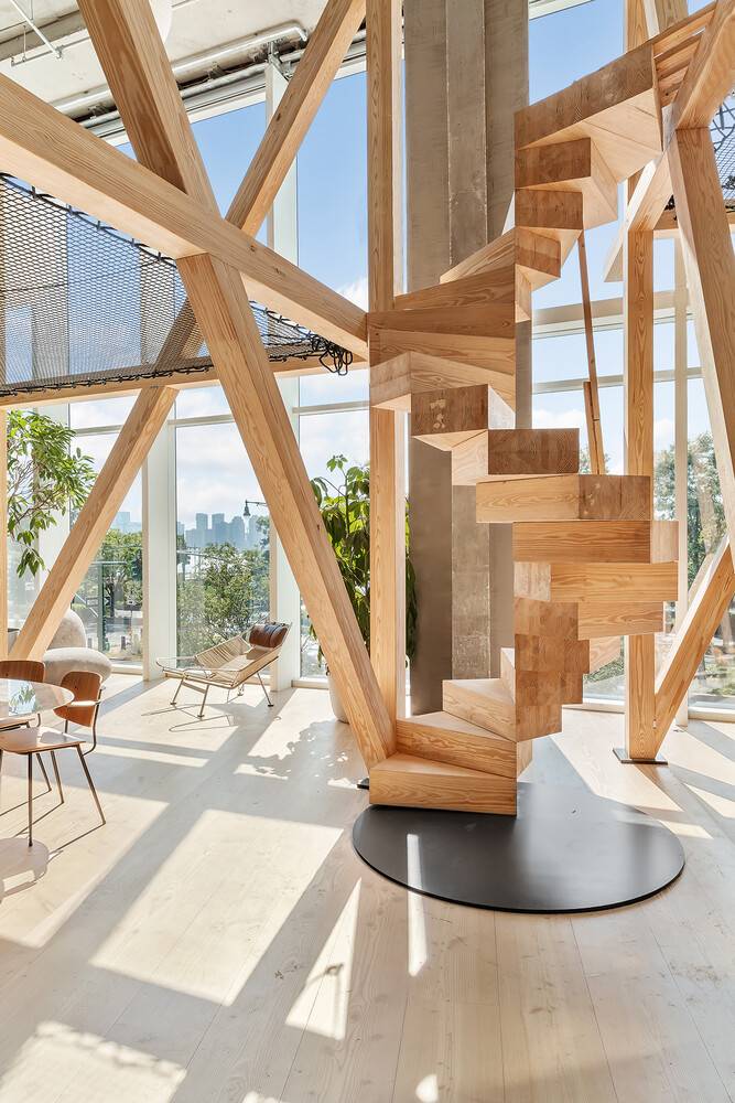 The Urban Treehouse at 165 Charles Street A bold reimagining of luxury living, the Urban Treehouse at 165 Charles is an expansive and playful home that defies convention.