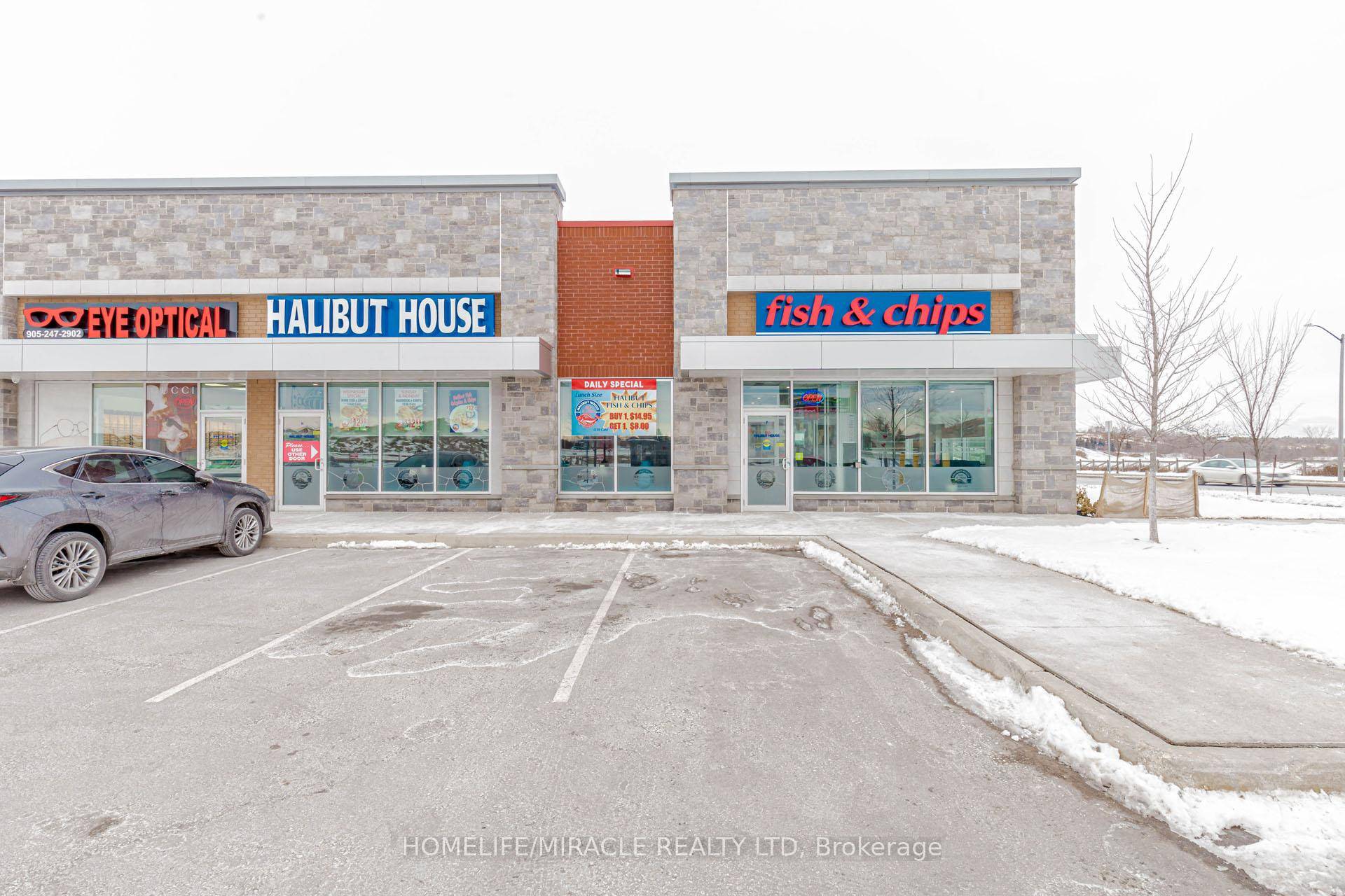Excellent Business restaurant Halibut House Fish nd Chips in Vaughan, ON is For Sale.