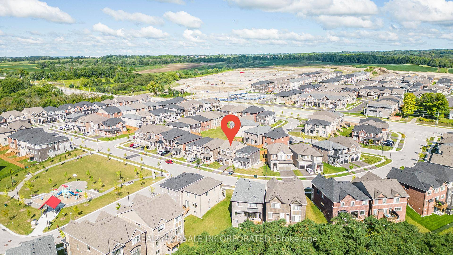 Welcome to 1406 Stillmeadow Lane in Pickering.