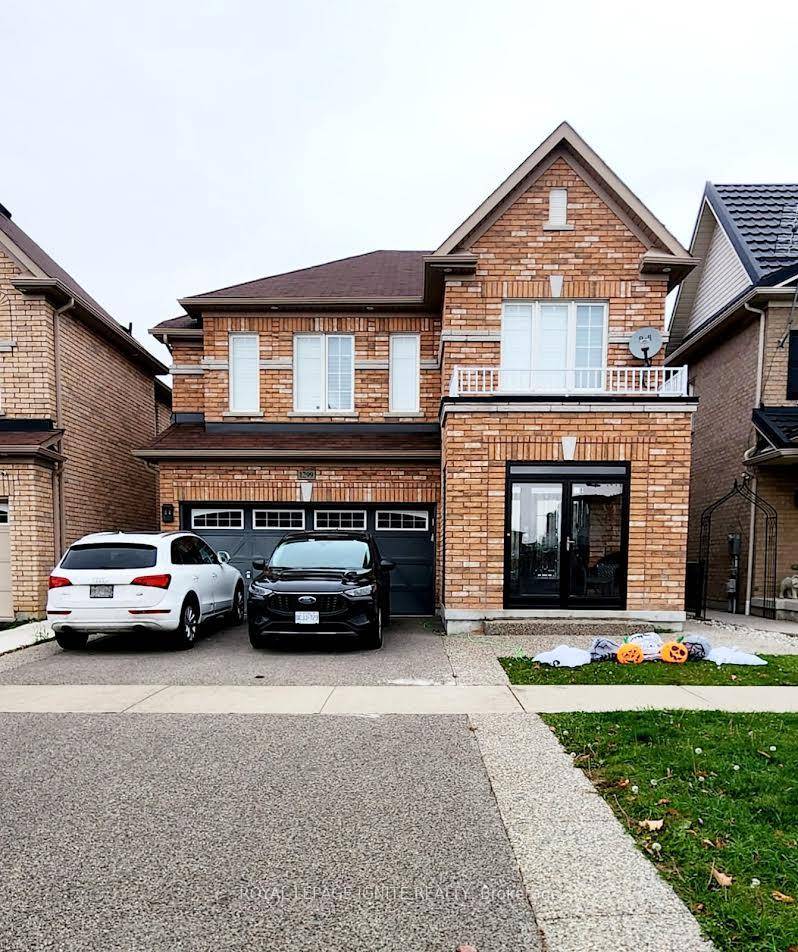 Brand new, spacious 2 bedroom, 2 bathroom legal basement apartment available in the desirable Laurier Avenue area of Milton.