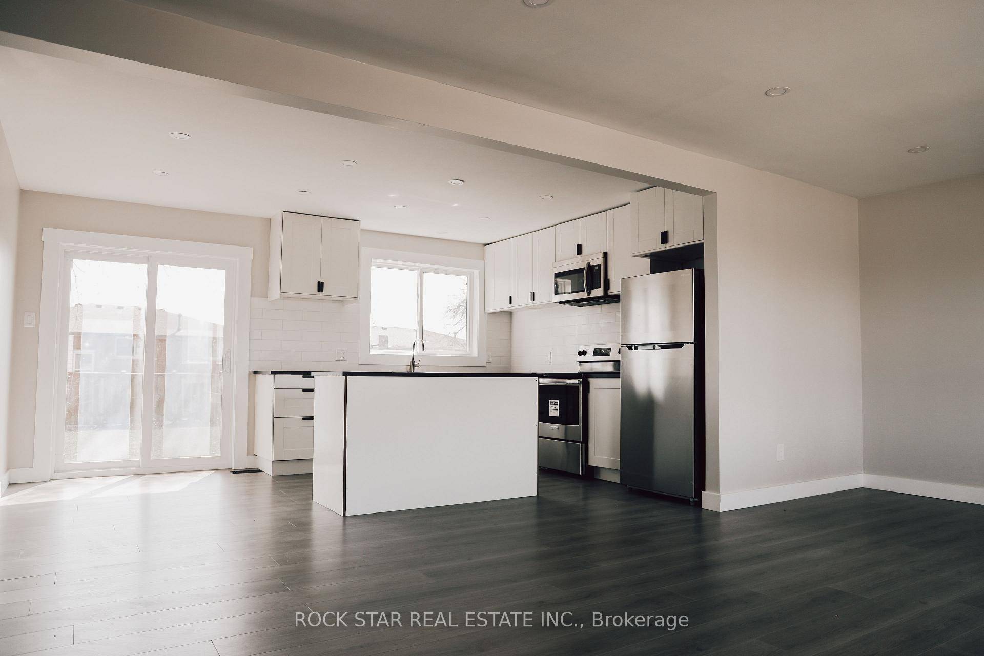 Fully Renovated amp ; Open Concept Main Level Unit at 69 Austin DrThis freshly updated main level unit offers modern open concept living with a functional layout and stylish finishes ...